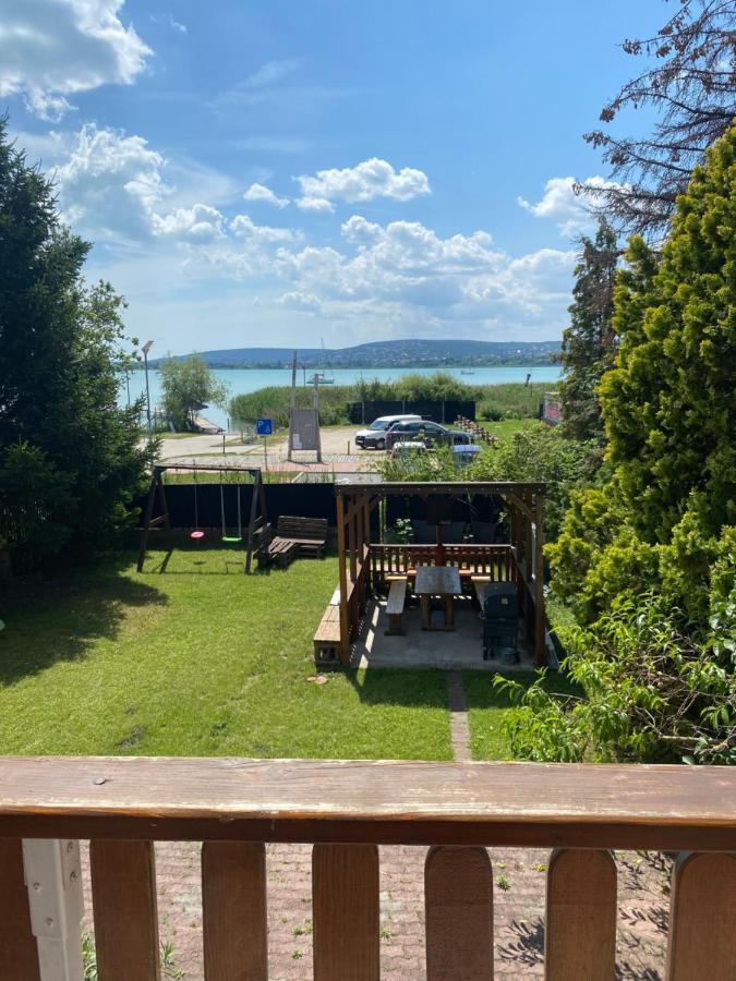 Sunset Beach Apartman Balatonfůzfő Exterior foto